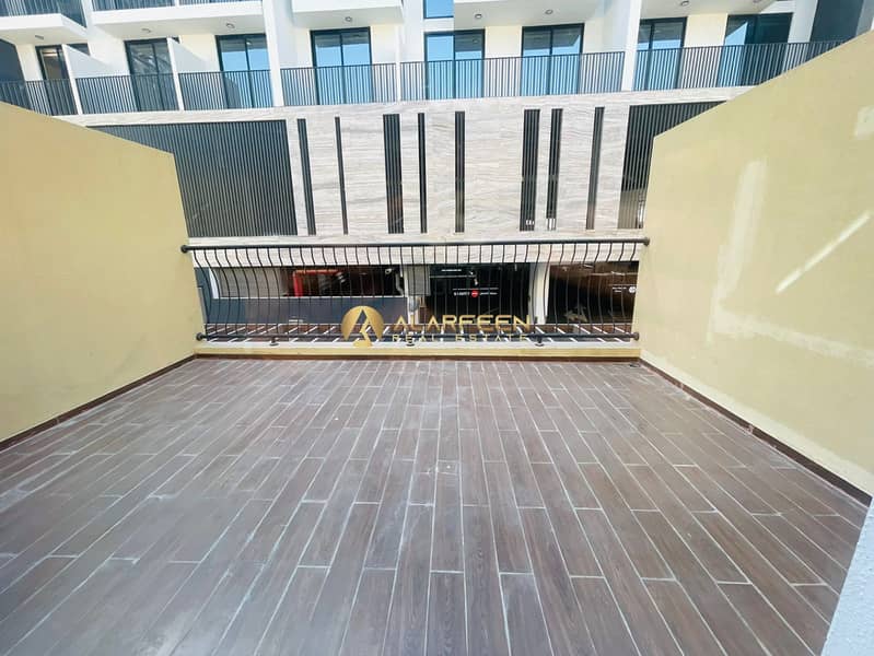 4BHK | Spacious Layout | Community View - Image 18