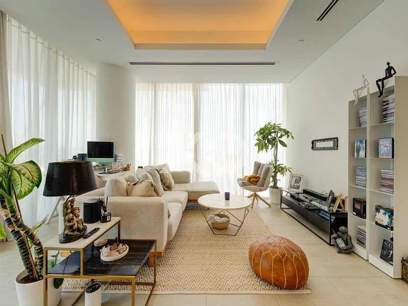 Rented | Large Corner Unit | Sea View