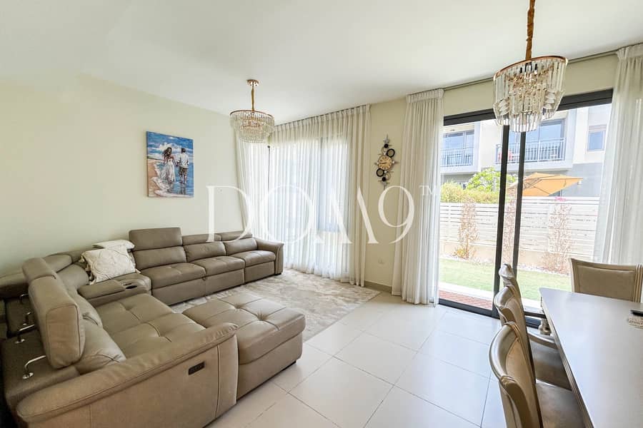 Vacant | Furnished | Negotiable | Corner unit - copy