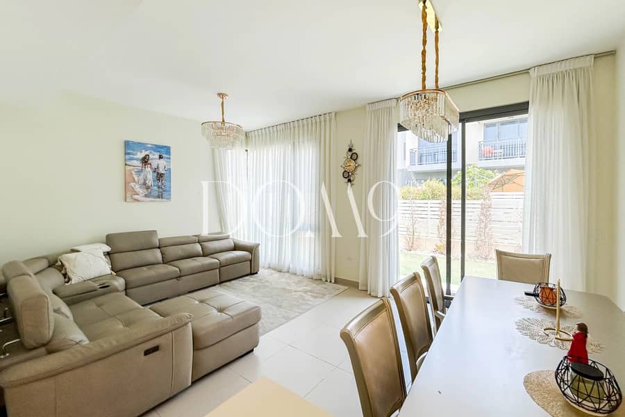 Vacant | Furnished | Negotiable | Corner unit - copy