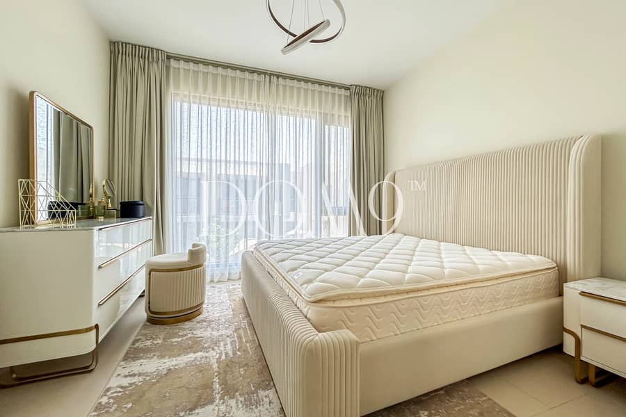 Vacant | Furnished | Negotiable | Corner unit - copy - Image 9