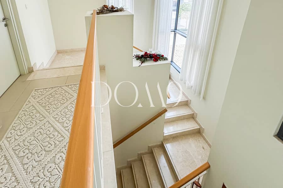 Vacant | Furnished | Negotiable | Corner unit - copy - Image 23