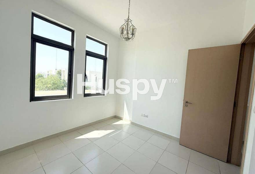 Type H | Single Row | Vacant Now - Image 10