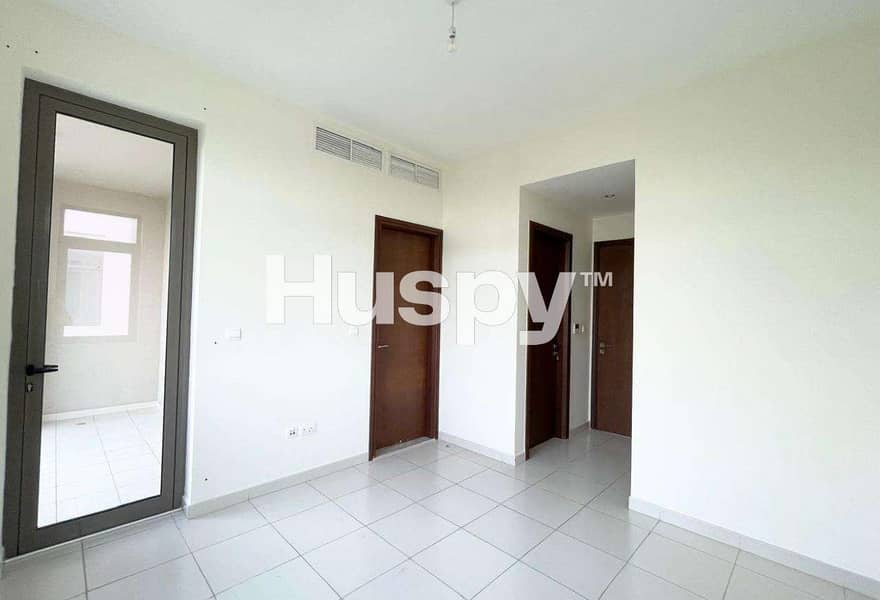 Close to Community Center | Available Now | Study - Image 10