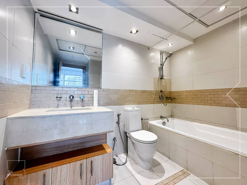 Marina View | Vacant now | Semi Furnished - Image 9