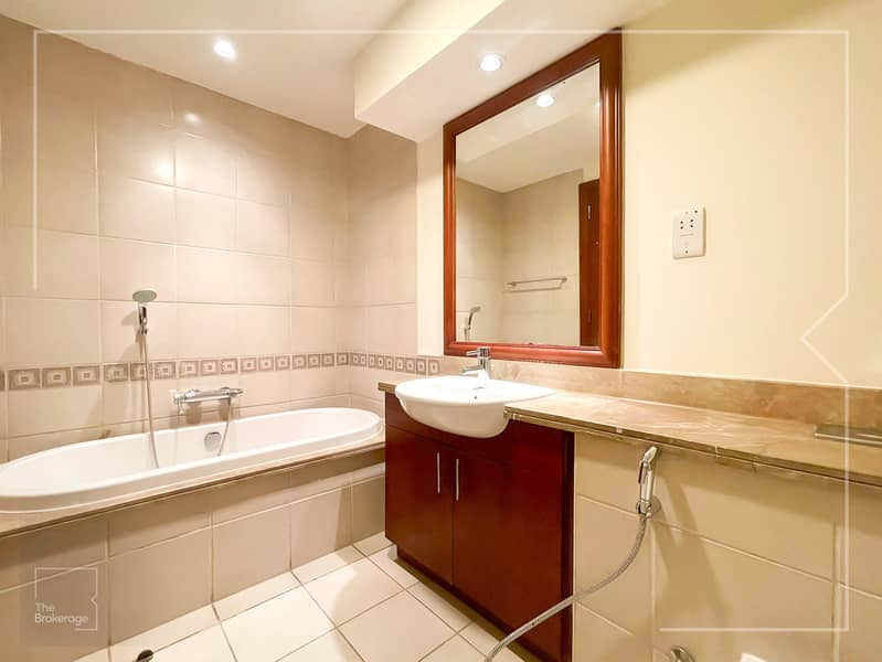 2 Bedroom | Upgraded | Close to Nakheel Mall - Image 10