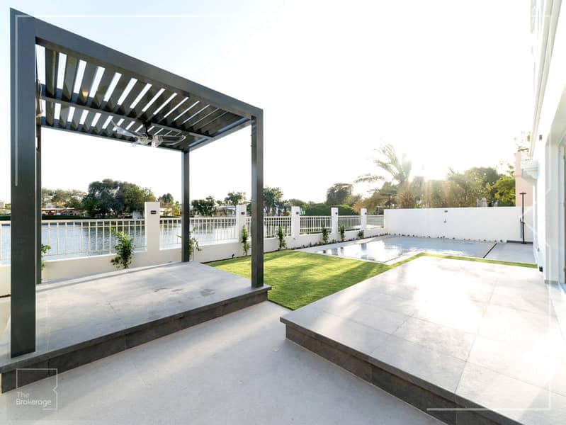 Stunning Lake View | Fully Renovated | Vacant - Image 14