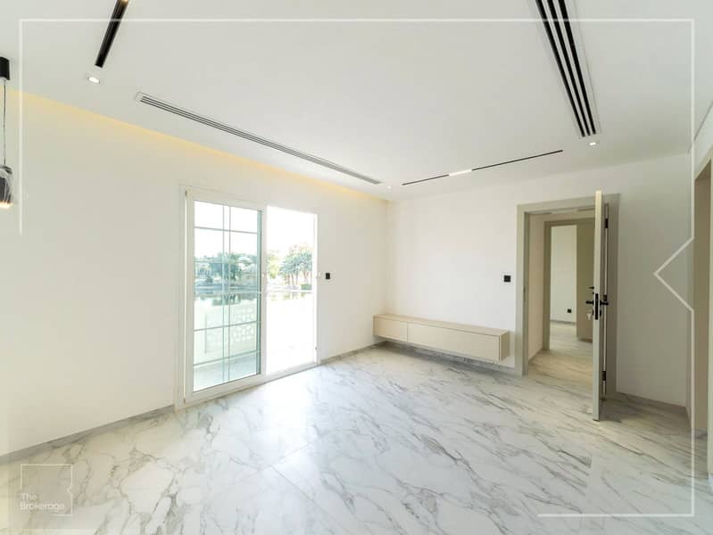 Stunning Lake View | Fully Renovated | Vacant - Image 24