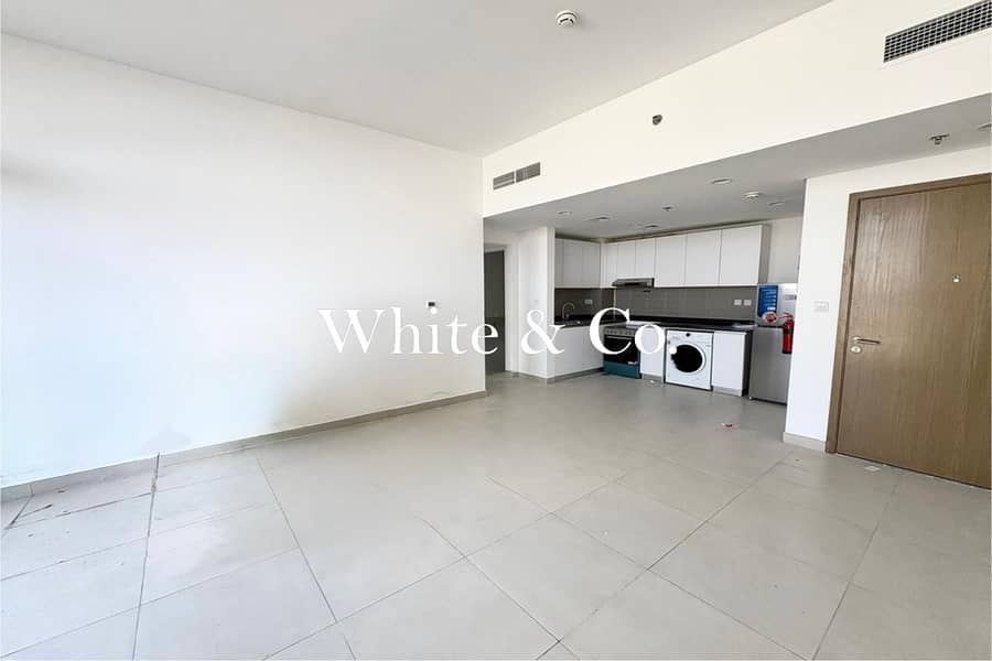 White Goods | Vacant 1Bedroom | Balcony