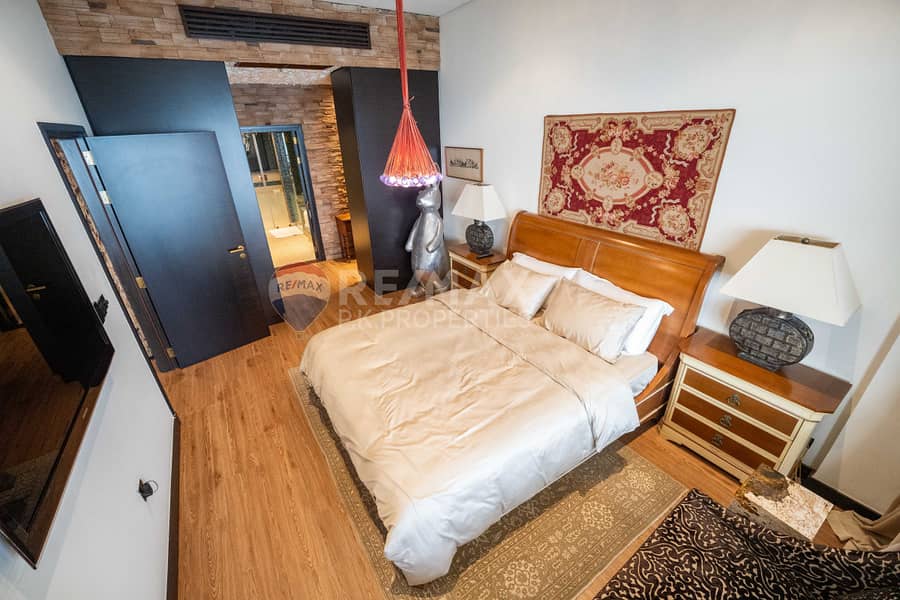 Vacant | Burj Al Arab View | Furnished - Image 16