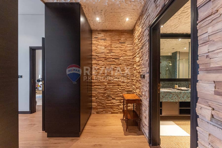 Vacant | Burj Al Arab View | Furnished - Image 18