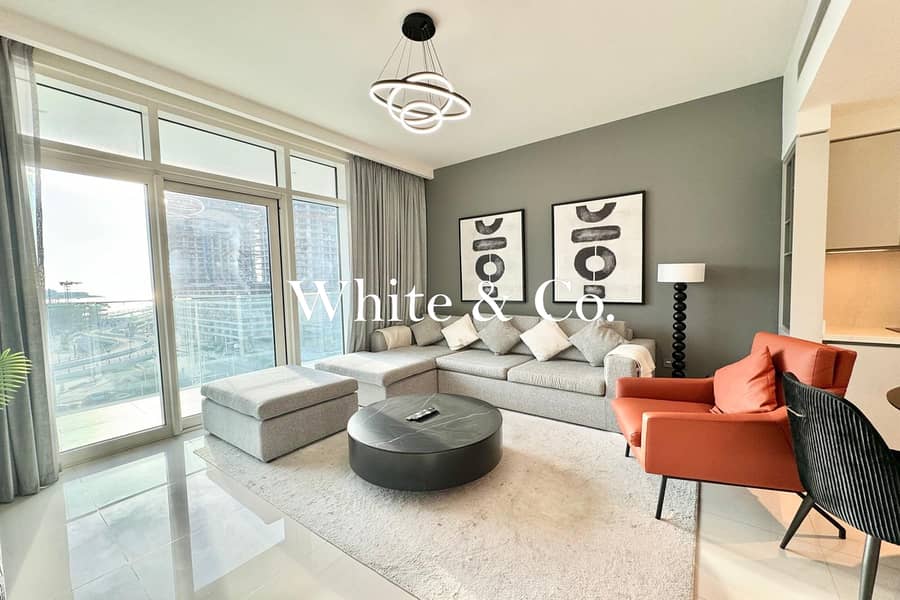 Dubai Eye View | Large Layout | Balcony