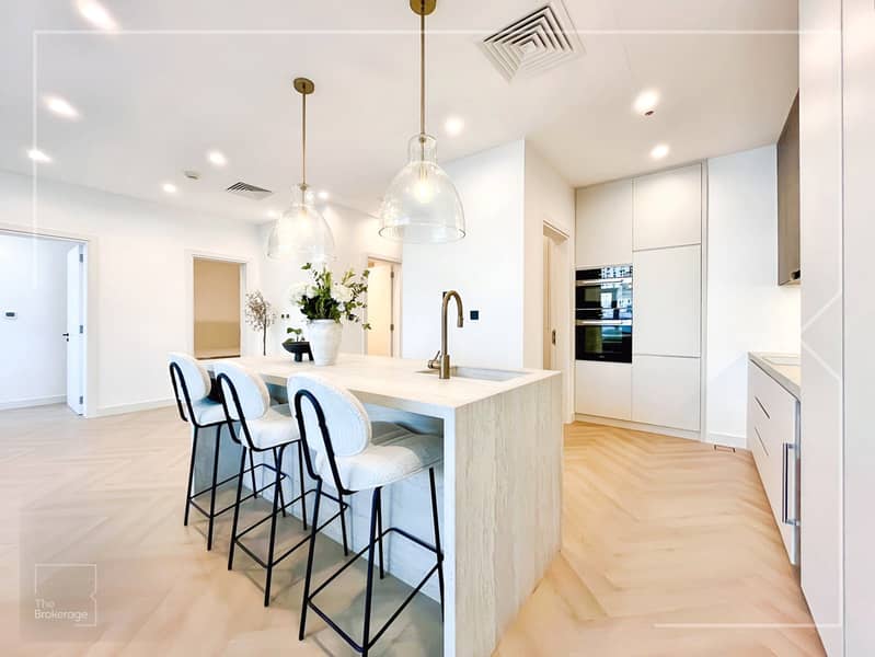 Upgraded | Ready for Move in | Resort Lifestyle - Image 8