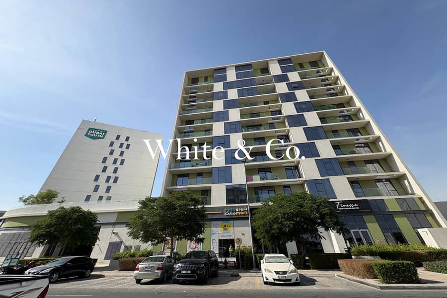 White Goods | Vacant 1Bedroom | Balcony