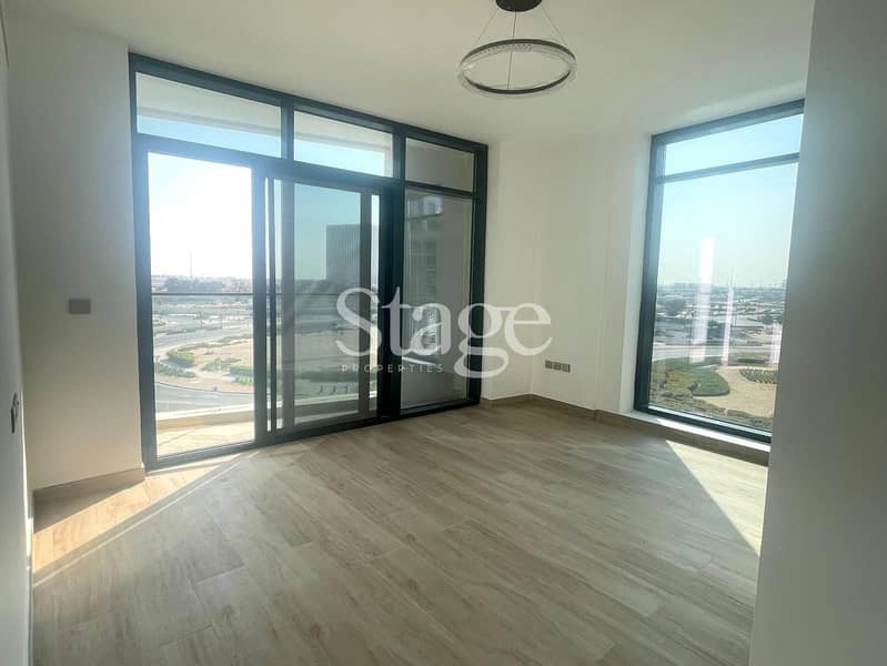 Exquisite 1 BR | Spacious Layout | Brand New