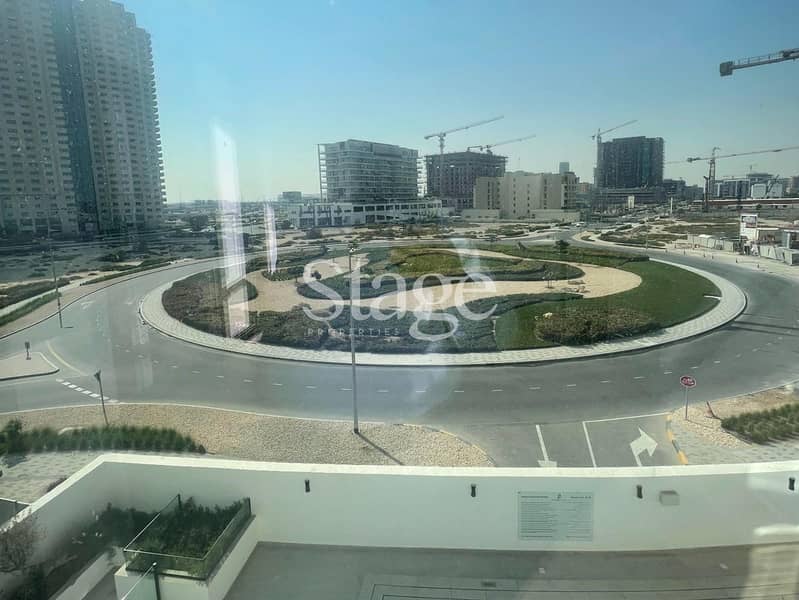 Exquisite 1 BR | Spacious Layout | Brand New