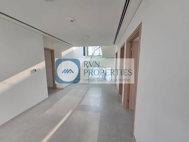 Brand New I Ready to Move I Family Villa