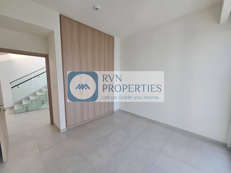 Brand New I Ready to Move I Family Villa