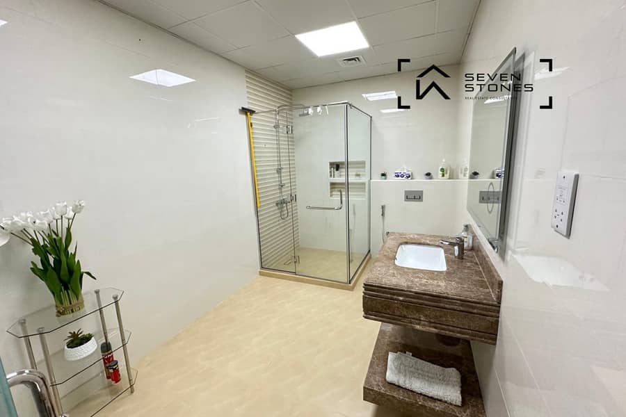 Spacious Modern Villa | Available Now | Furnished - Image 13