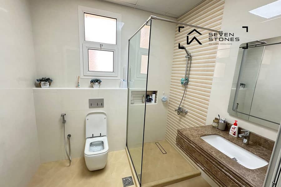 Spacious Modern Villa | Available Now | Furnished - Image 18