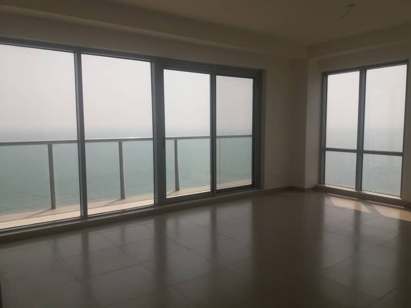 Stunning 2 Bedroom Suite with Beach & Sea View