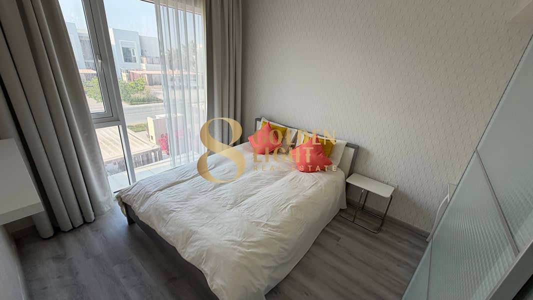 Fully Furnished | Upgraded | Ready to move in - Image 15