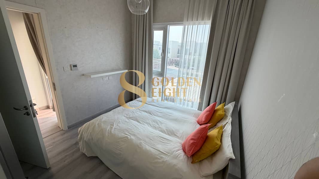 Fully Furnished | Upgraded | Ready to move in - Image 16