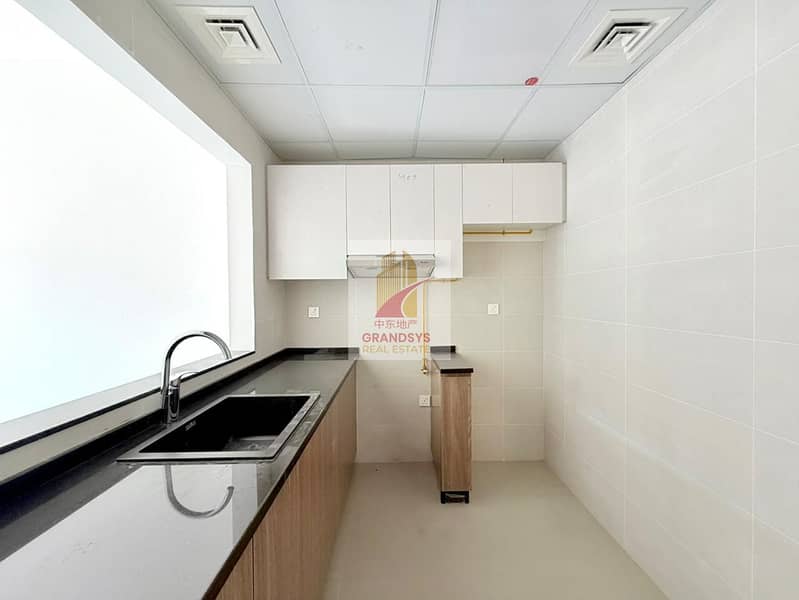 One bedroom /warsan fourth/Spacious layout - Image 8