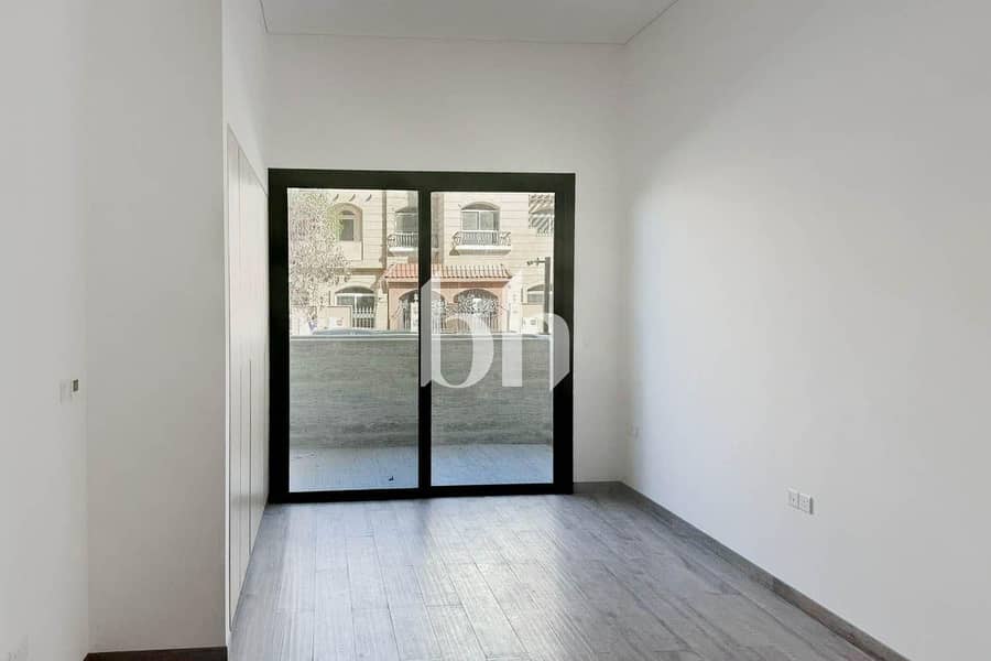 Grand Floor | Smart Home Technology | Available