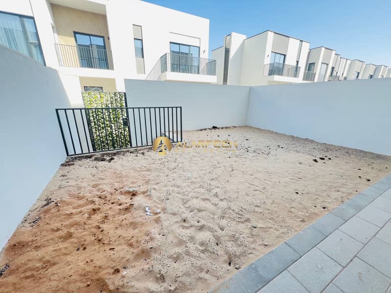 Chiller Free l Park Facing l Close to Exit - Image 11