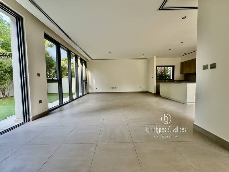 CORNER END VILLA | TYPE E3 | 6400+ SQFT PLOT | AVL - Image 6