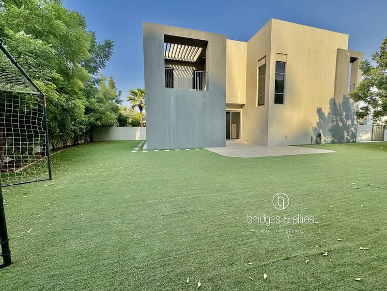 CORNER END VILLA | TYPE E3 | 6400+ SQFT PLOT | AVL - Image 17