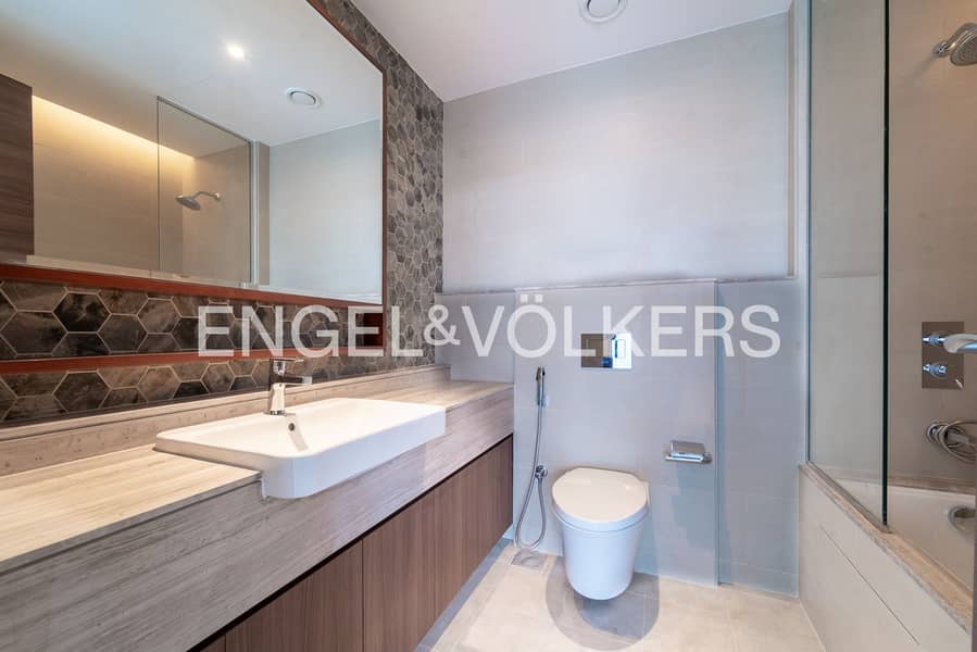 Brand New | Burj Canal View | Luxury Finishing - Image 13