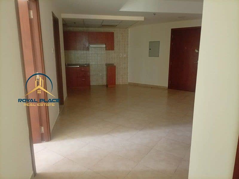 Large 1 Bedroom + Study for Rent | 962 Sqft | Dubai Gate 2