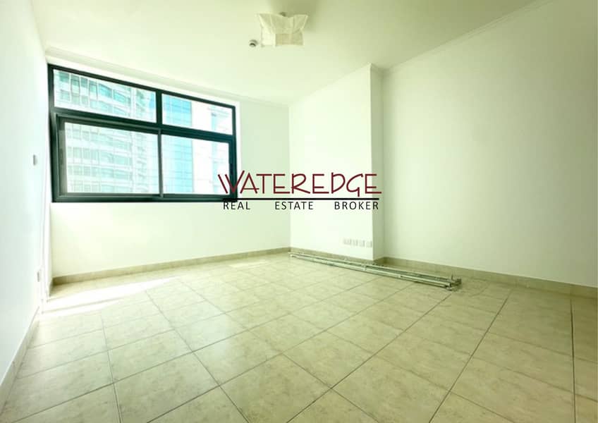 Immaculate Condition Large 2bed Full Golf View - Image 13