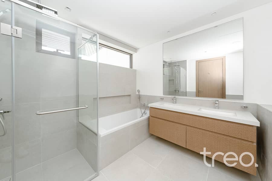 Type A | Single Row | Ready to Move In - Image 16