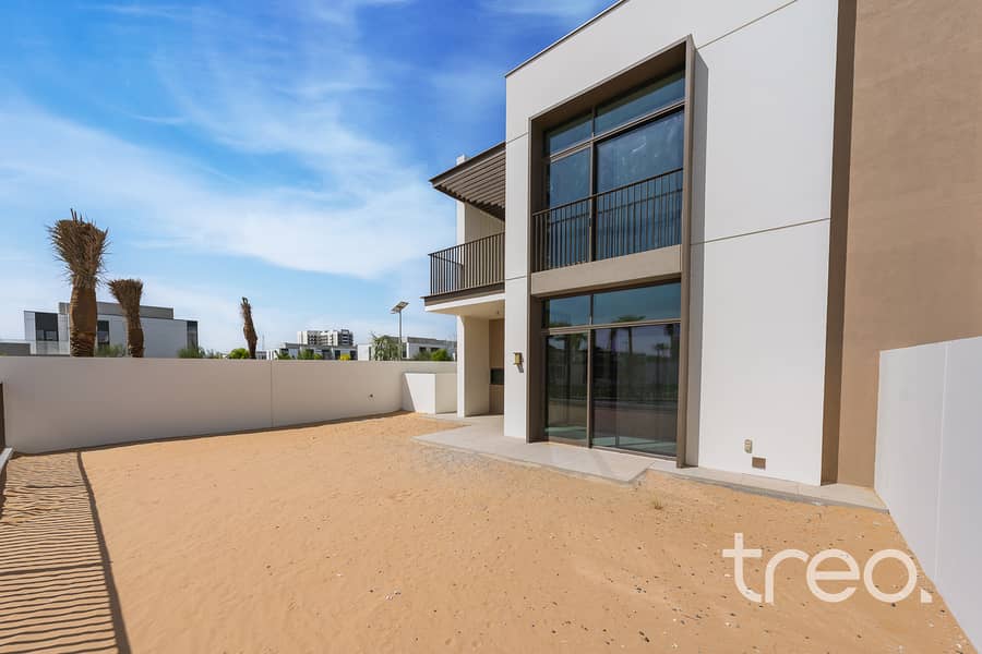 Type A | Single Row | Ready to Move In - Image 20