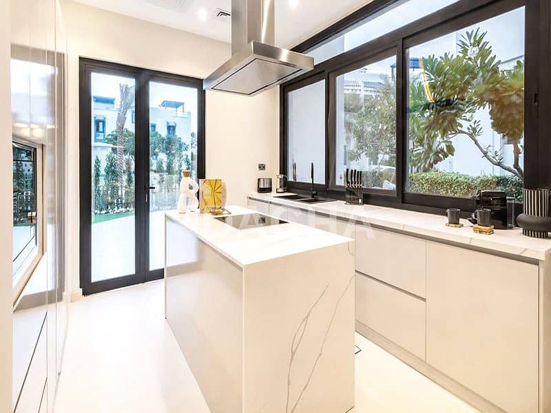 Furnished | Renovated | 5 Bed | Available Now - Image 6