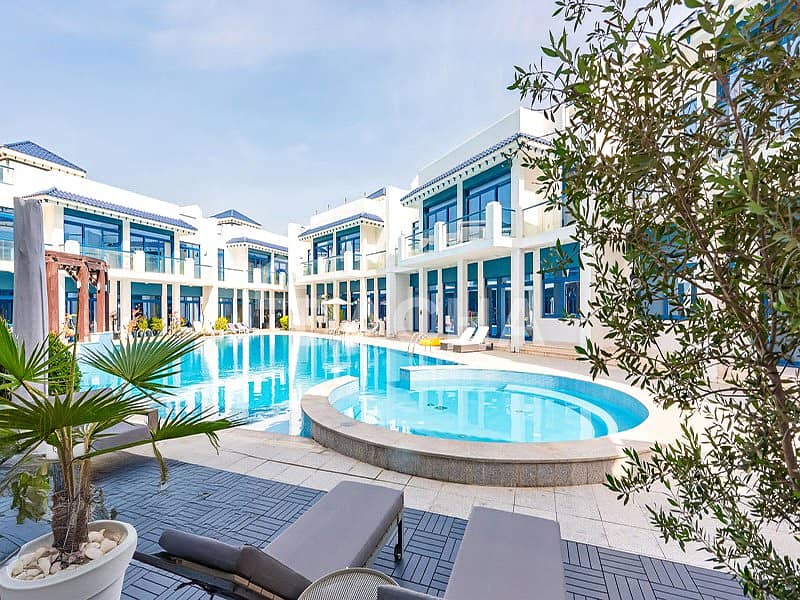 Furnished | Renovated | 5 Bed | Available Now - Image 12