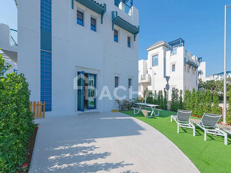 Furnished | Renovated | 5 Bed | Available Now - Image 28