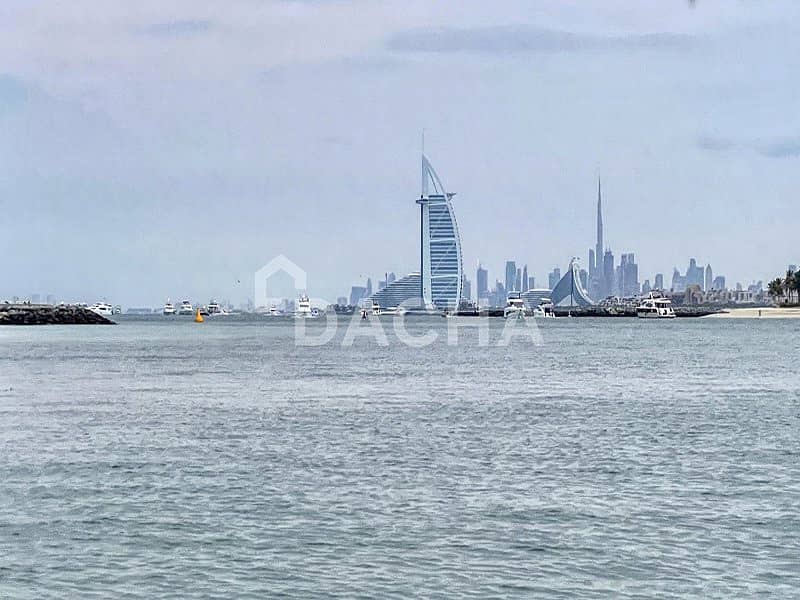 Furnished | Renovated | 5 Bed | Available Now - Image 33