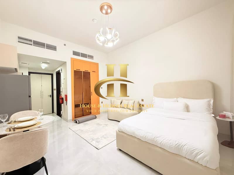 Fully Furnished | High Floor | 12 Cheques