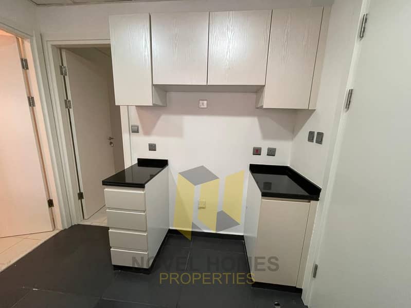 4BR+Maid R2M-1 Villa Unfurnished Sale