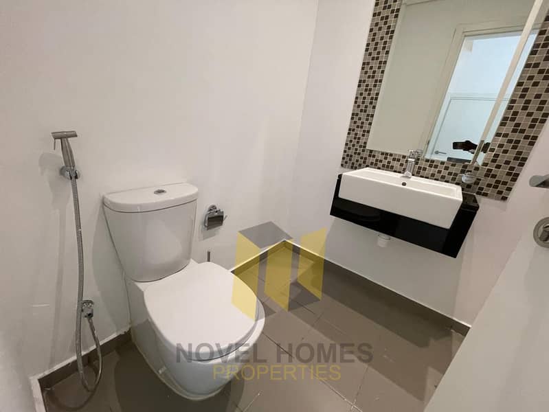 4BR+Maid R2M-1 Villa Unfurnished Sale - Image 10