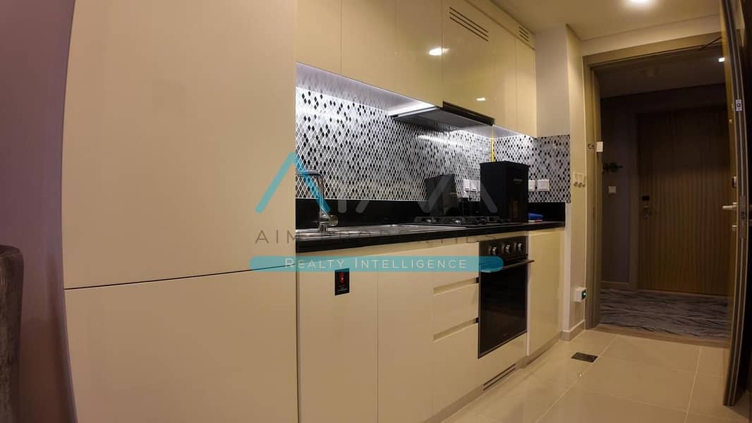 Fully Furnished/ Luxury Living/ Premium Location