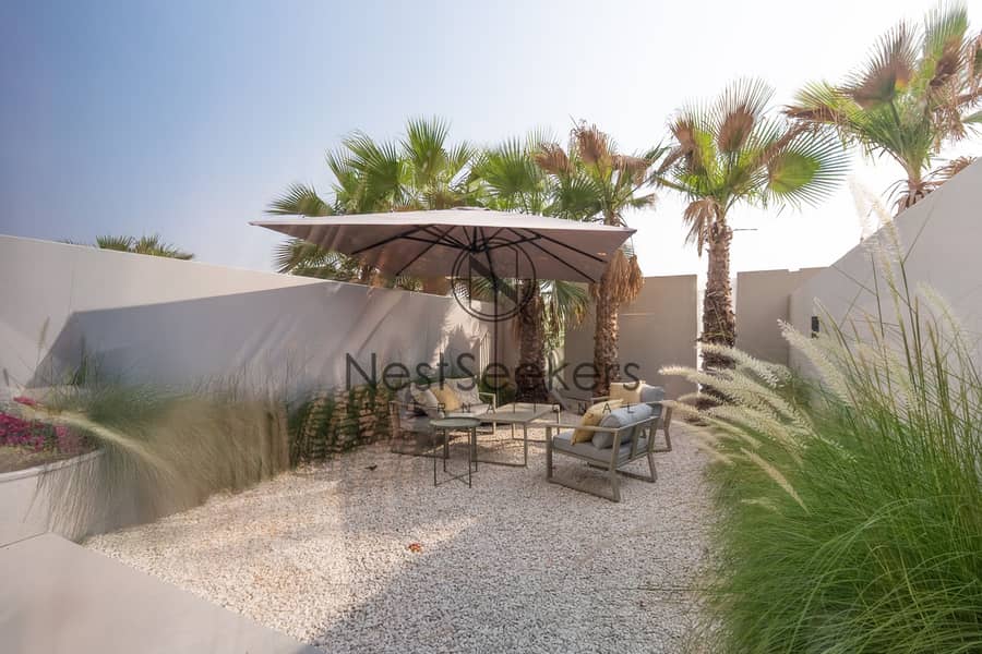 Single Row | VOT | Large Garden | 2B+Maid | Best Priced