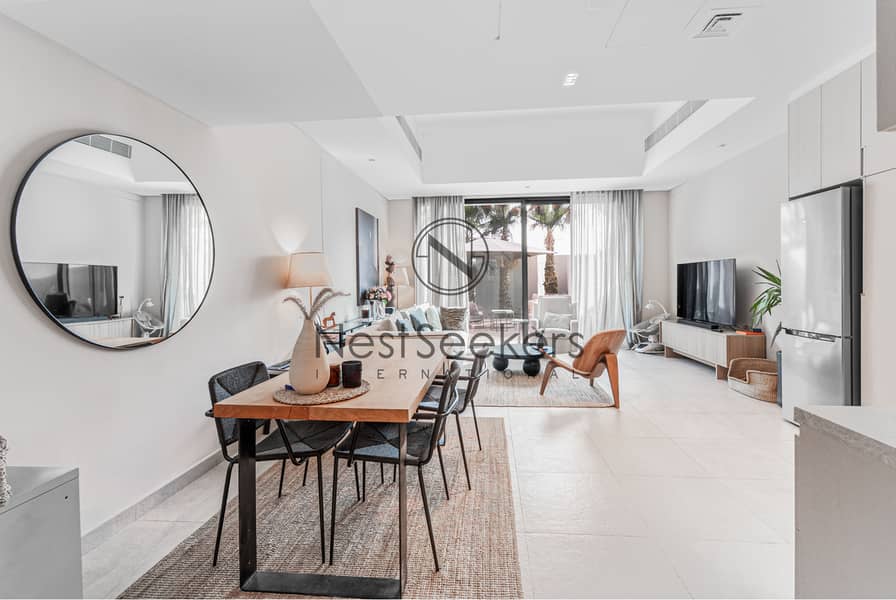 Single Row | VOT | Large Garden | 2B+Maid | Best Priced