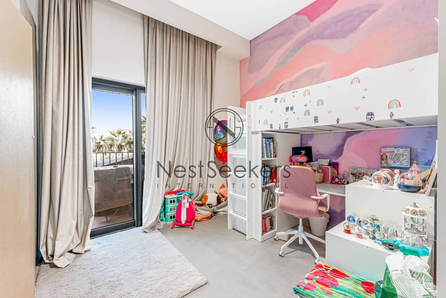 Single Row | VOT | Large Garden | 2B+Maid | Best Priced - Image 10