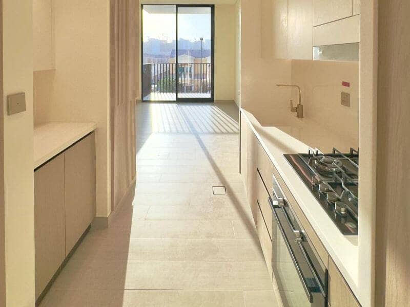 Brand new Studio | Key In Hand - Image 14