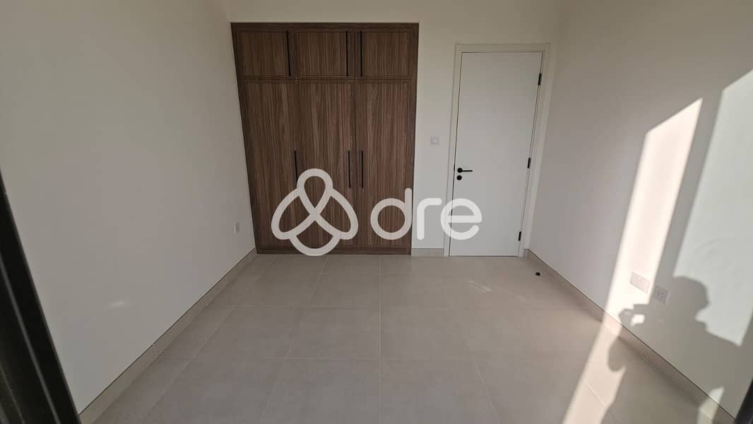 Single Row | Ready to Move | Bright